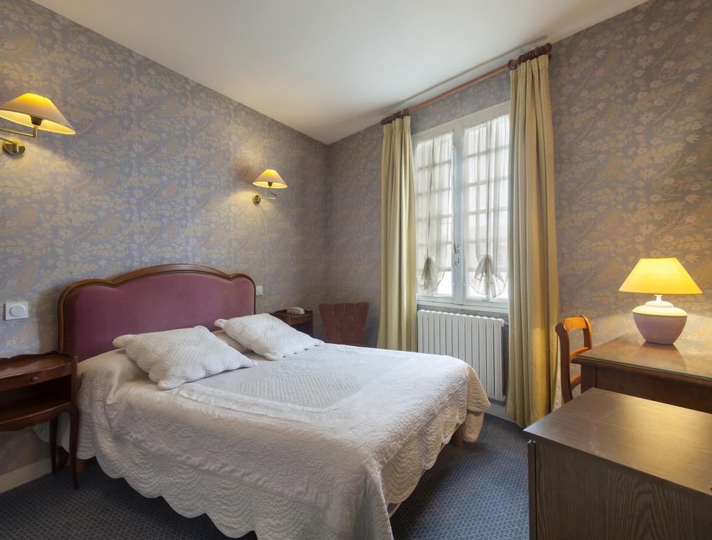 Au Relais Du Porhoet Guilliers Room photo